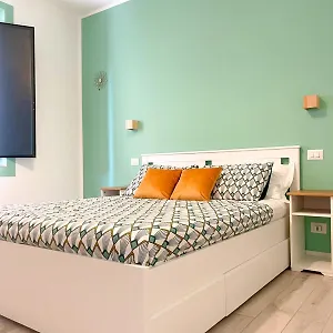 https://antos-apartment-taormina.sicilyhotelsitaly.net